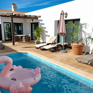  Villa Beautiful Spacious With Private Heated Pool In España